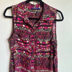 Apt 9 multi-colored sleeveless button up blouse